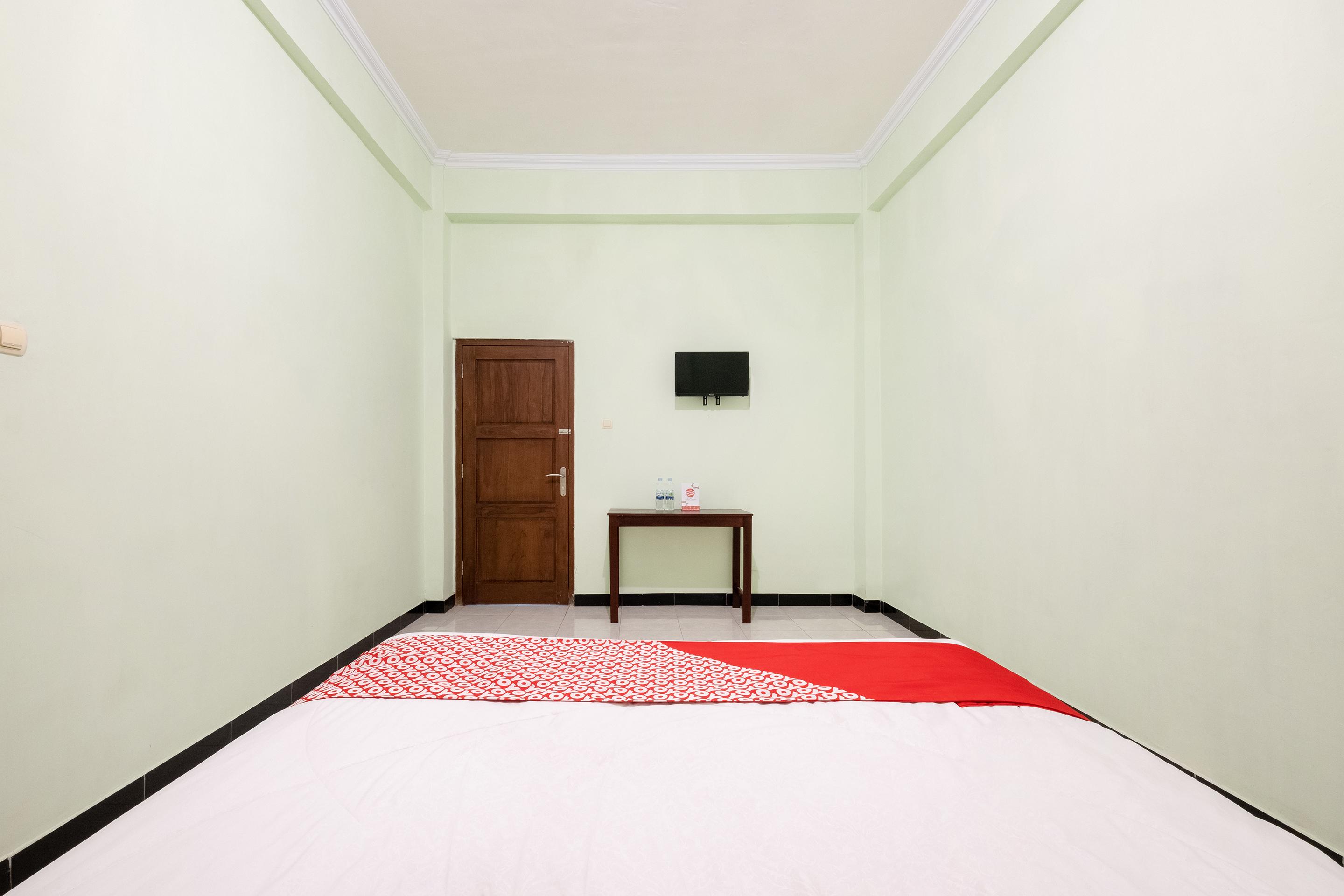 Reddoorz Syariah Near Alun Alun Wonosari Ξενοδοχείο Εξωτερικό φωτογραφία