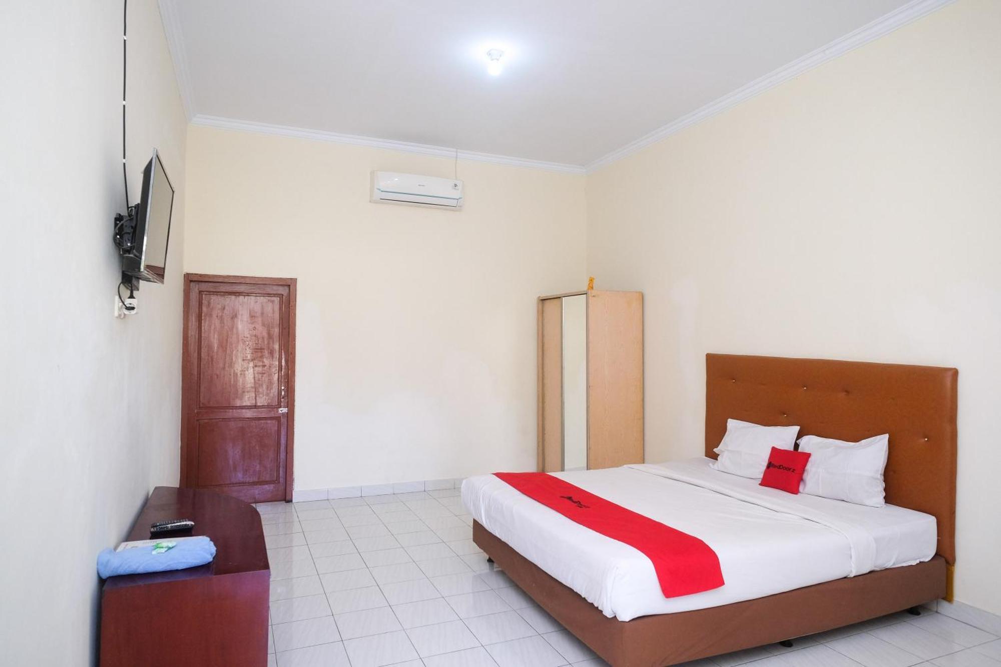 Reddoorz Syariah Near Alun Alun Wonosari Ξενοδοχείο Εξωτερικό φωτογραφία